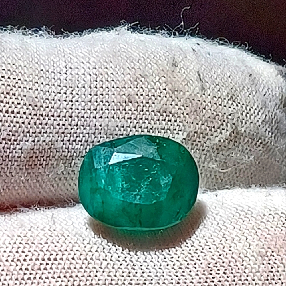 Natural Emerald 7.35ctw (Brazil) 11x9x4mm
